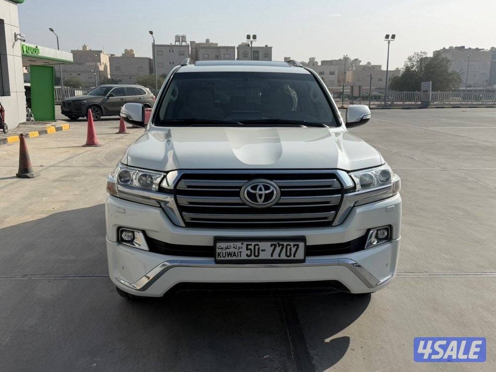 لاند كروزر 2018 بحاله ممتازه5