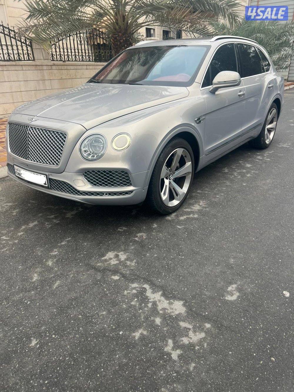 بنتلي بينتايجا - 20170
