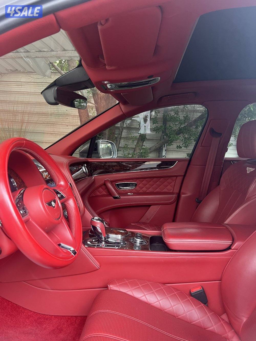 بنتلي بينتايجا - 20174