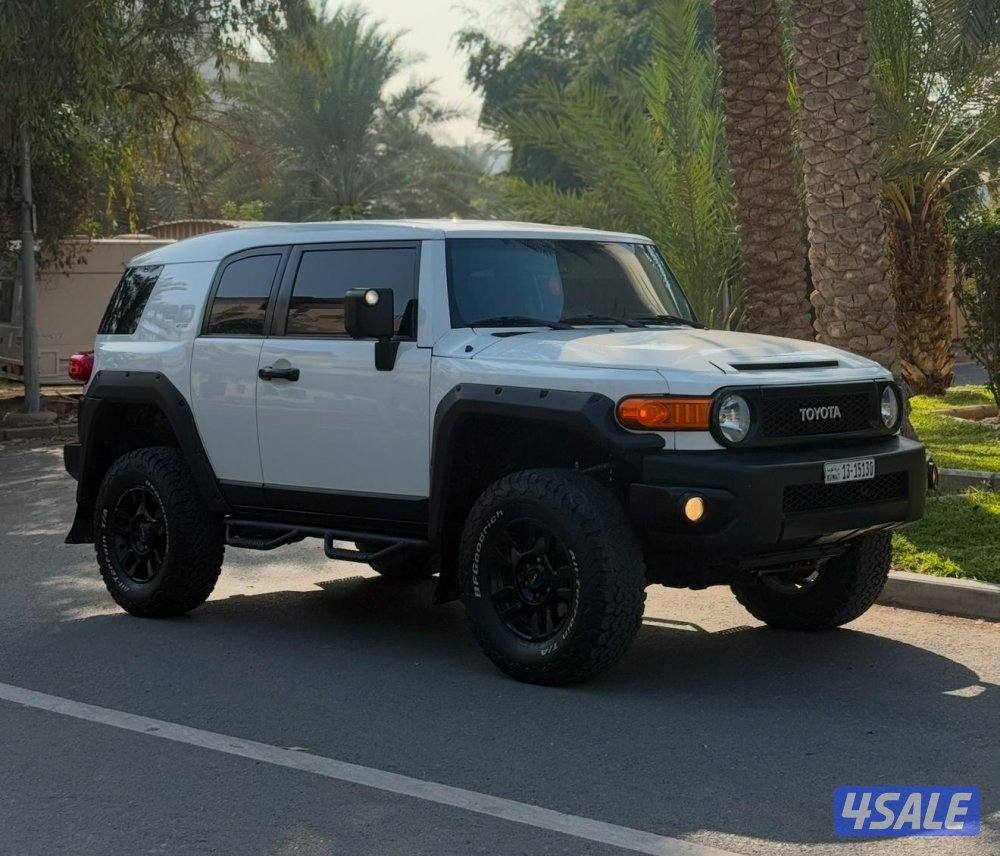 للبيت FJ TRD موديل 2015 وارد الساير1