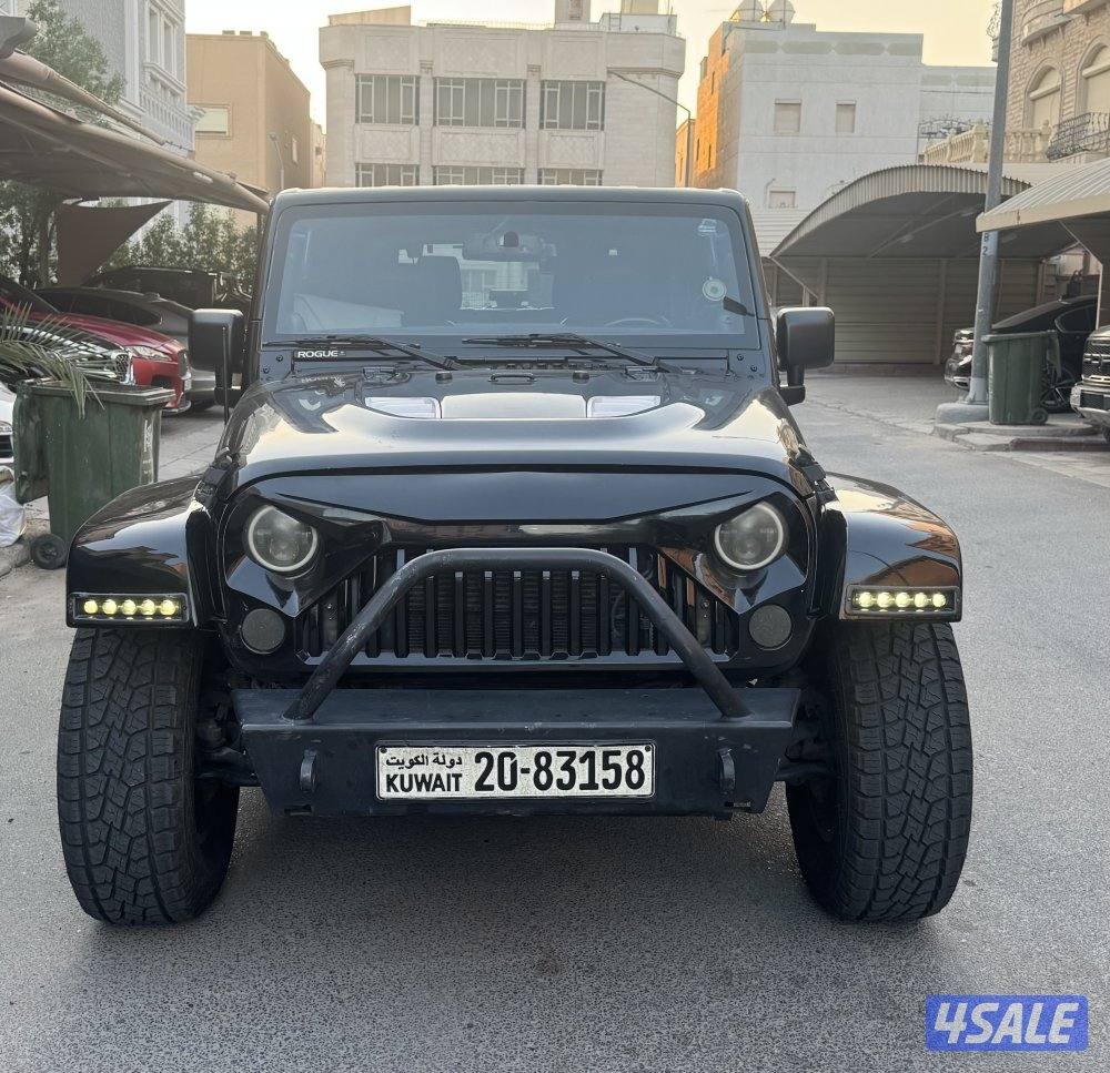 للبيع جيب رانقلر 20132