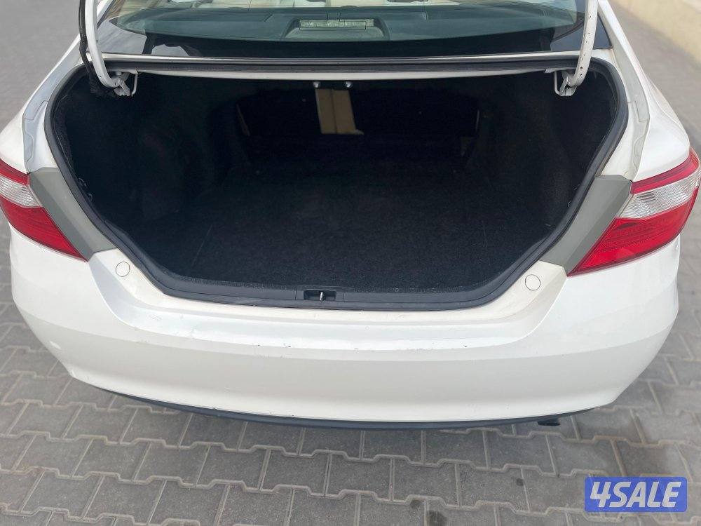 للبيع كامري 2016 أبيض شرط الفحص قير مكينة شاصي5