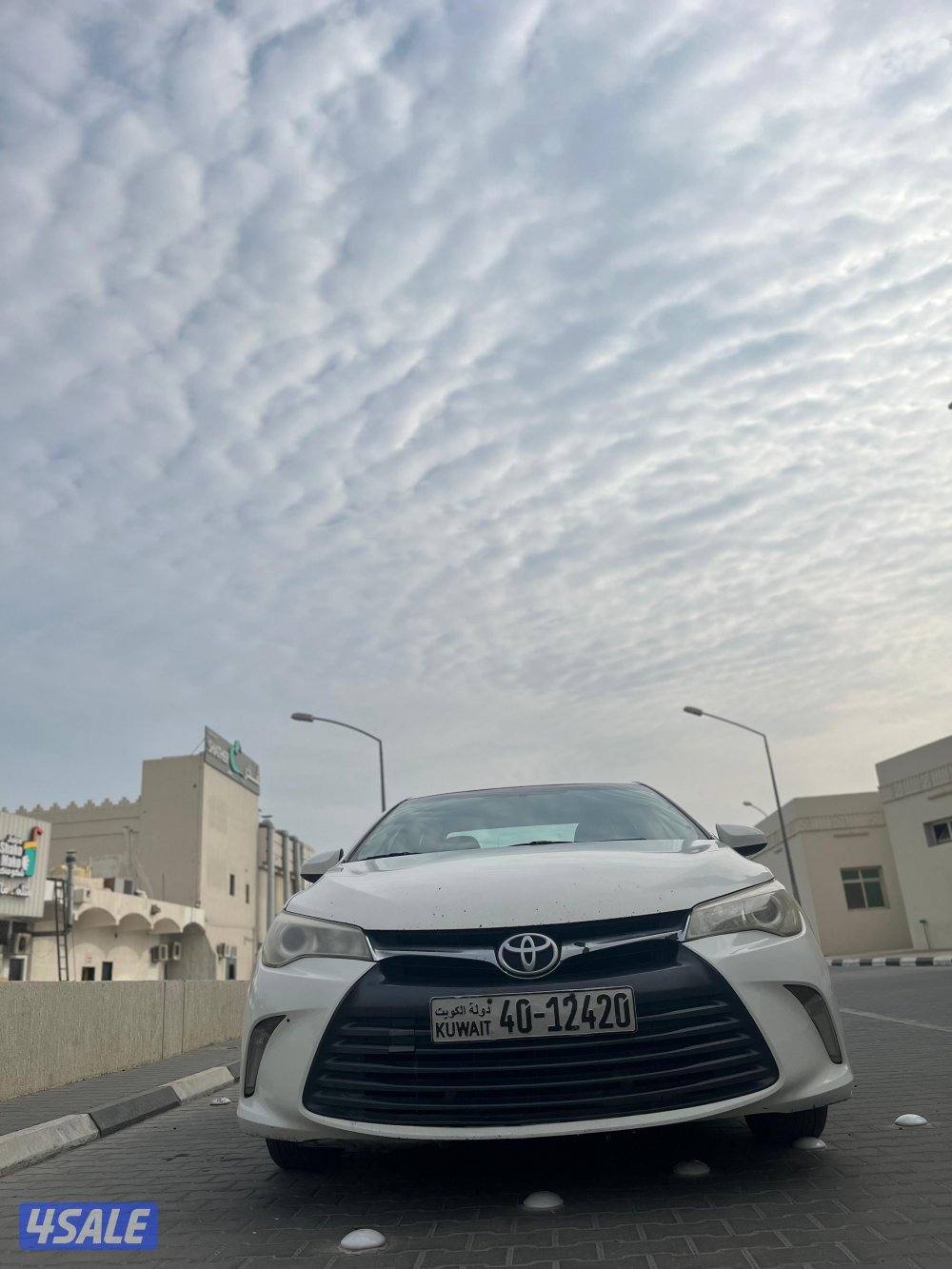 للبيع كامري 2016 أبيض شرط الفحص قير مكينة شاصي9