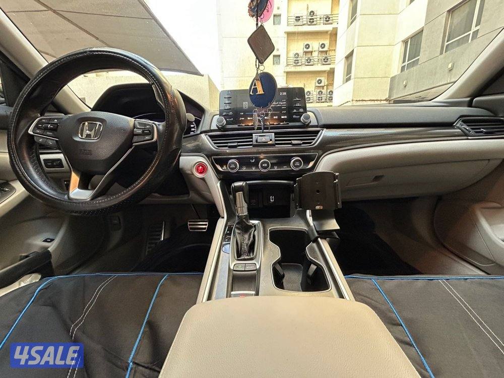 تحت الكفاله - ماشي ٣٣ الف9