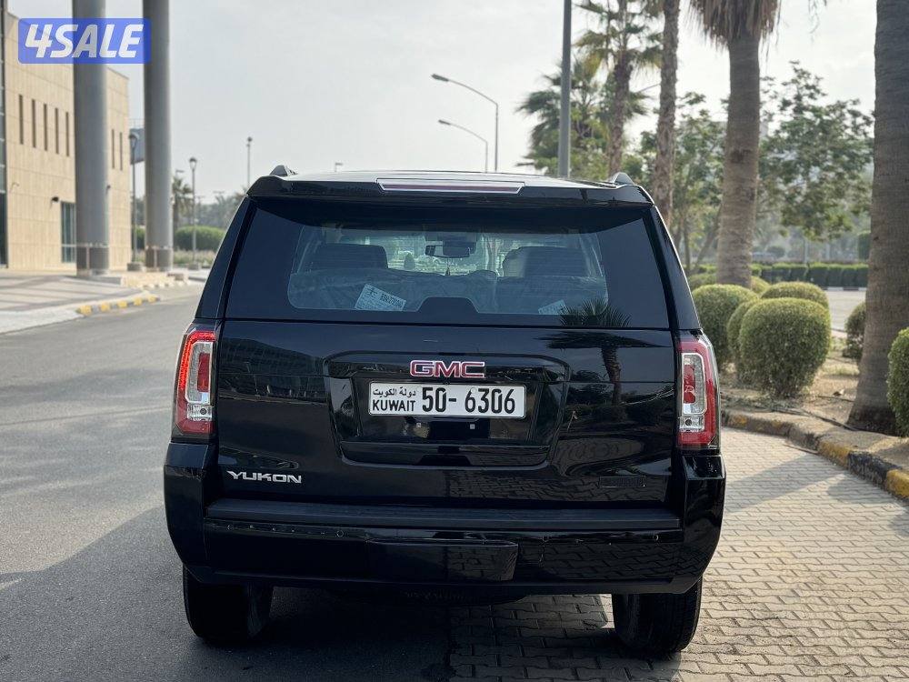جي ام سي يوكن SLT موديل 2018 صبغ الوكاله بحاله الوكاله6