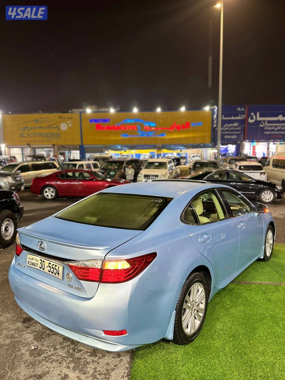 للبيع لكزس 2013 es2502