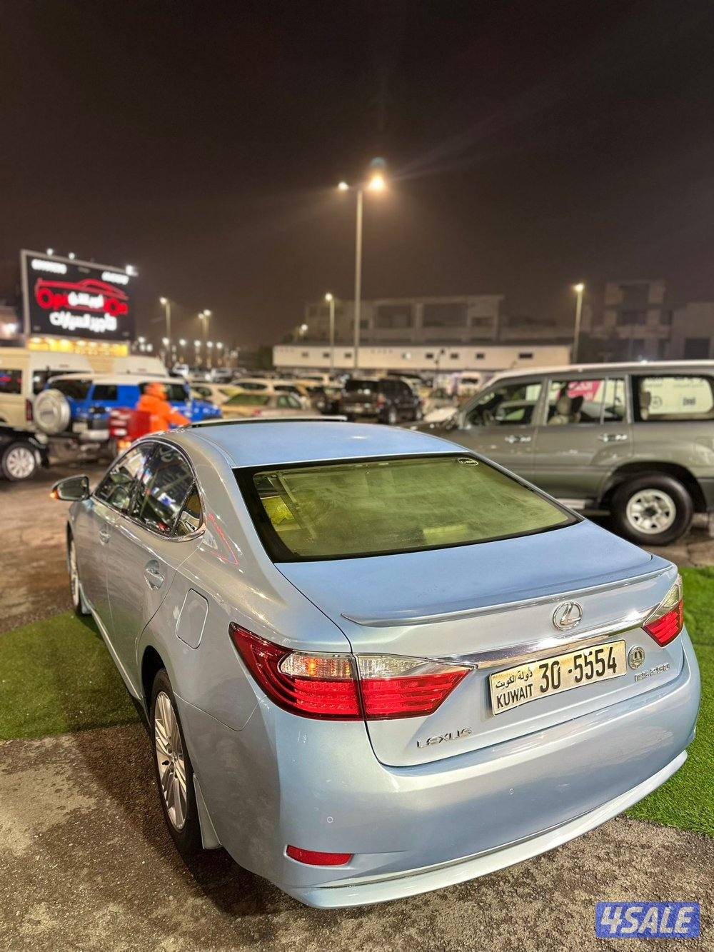 للبيع لكزس 2013 es2503