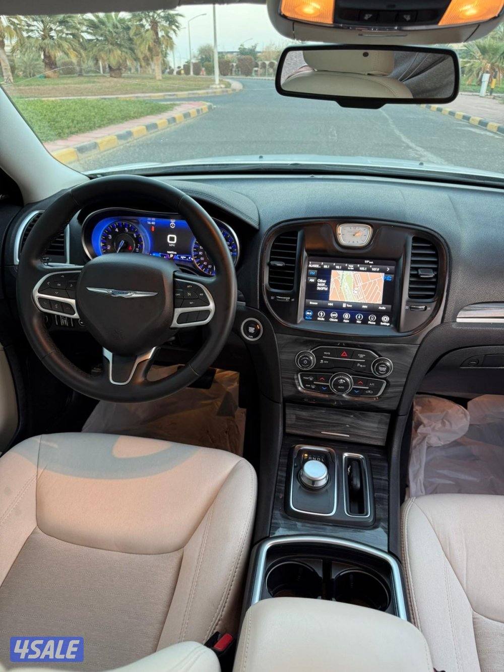 كرايزر 8 سلندر هيمي موديل 2019 بحاله الوكالة سيرفيس منتظم سيرفس مجاني7