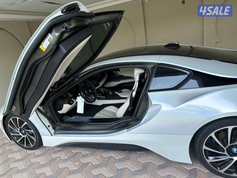 BMW i8 20154