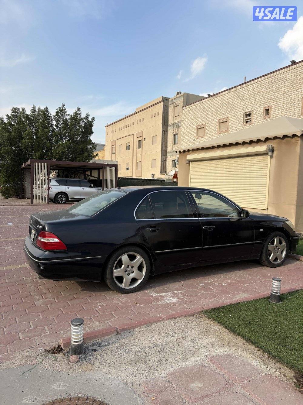 لكزس LS20041