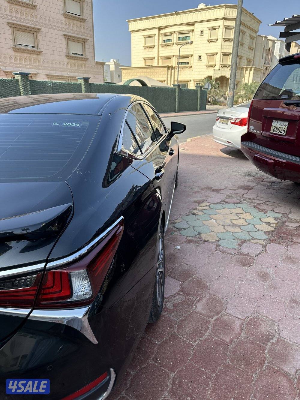 للبيع لكزس es250 موديل 245