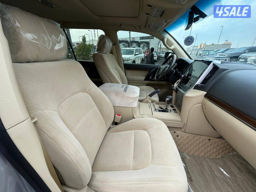 لاند كروزر GX.R. V85