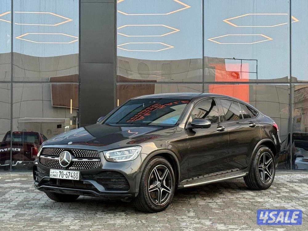 MERCEDES GLC 200 4 MATIC _2023 عداد 23 الف فقط1