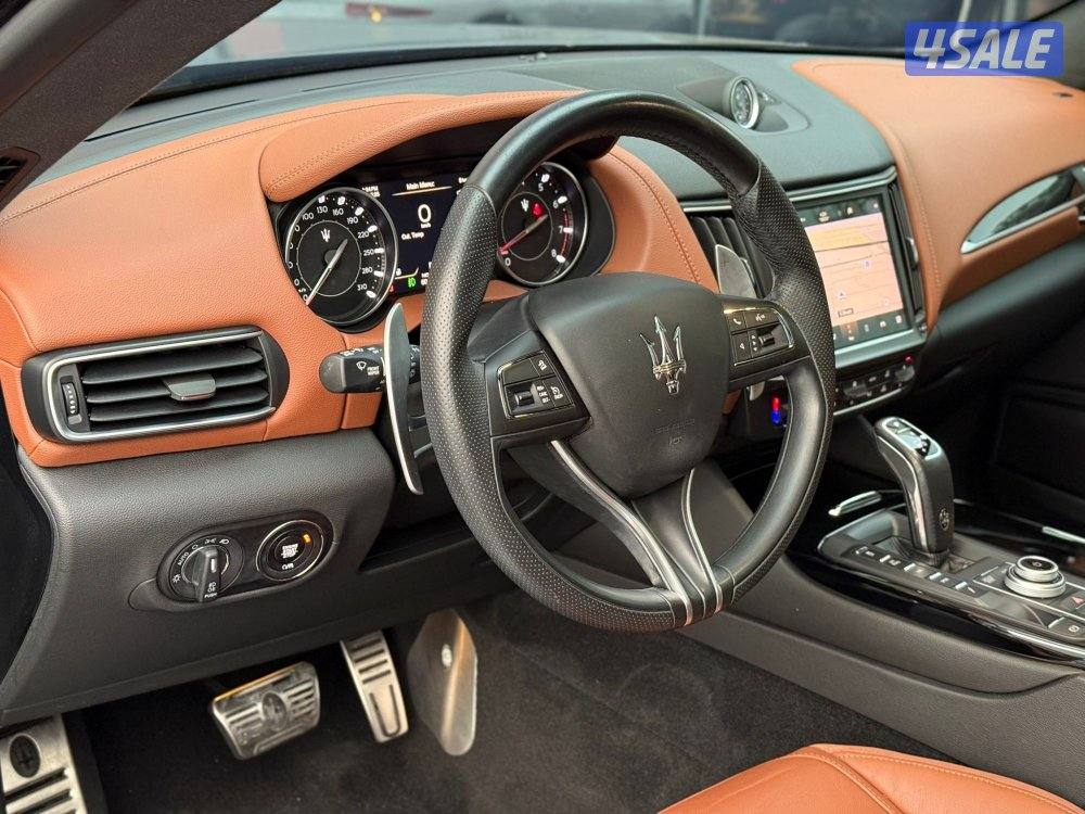 MASERATI LEVANTE _2022 صبغ الوكالة6