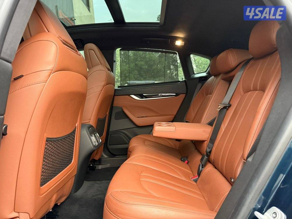 MASERATI LEVANTE _2022 صبغ الوكالة9