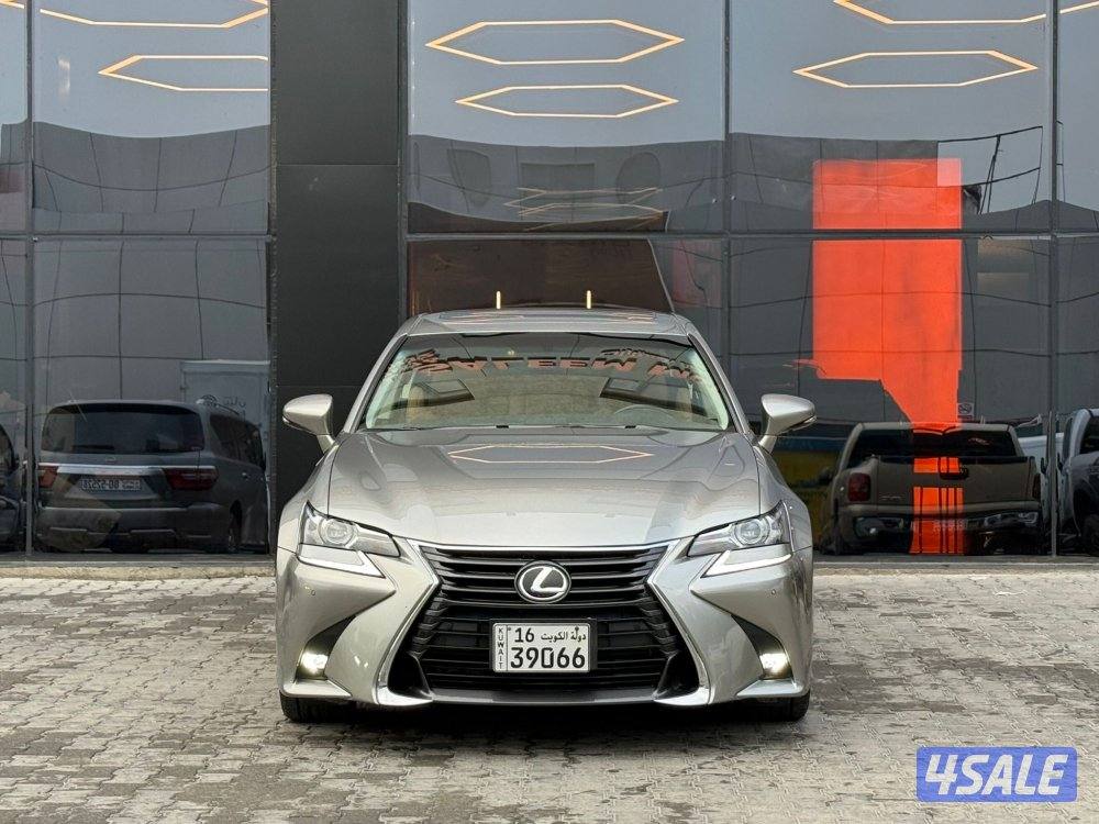LEXUS GS300 _2018 عداد 7 الاف فقط2