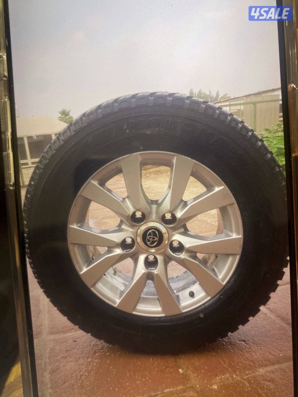 السلام عليكم ورحمة الله للبيع كيباتدلاند كروزر مع توتير في حاله جيده1