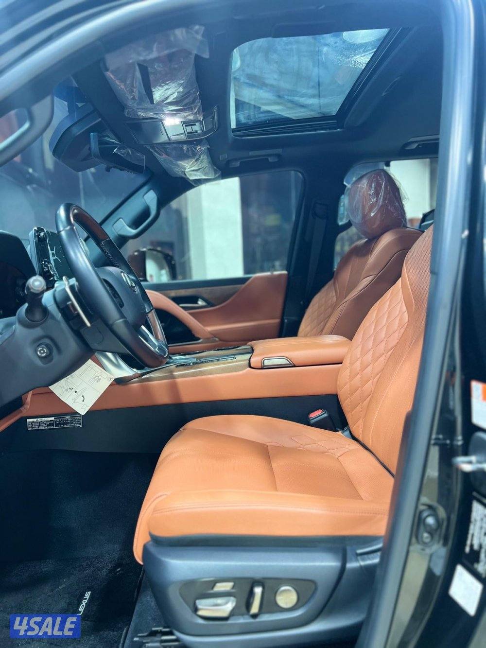 لكزس LX600 VIP موديل 2022 ماشي 34 الف صبغ الوكالة المالك الاول6