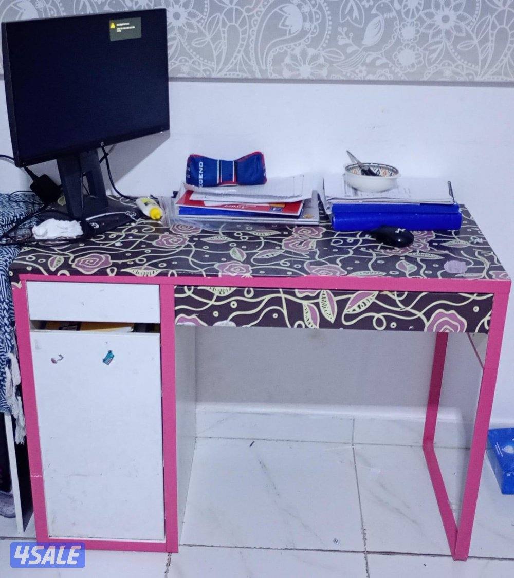 IKEA Kids study table with chair0