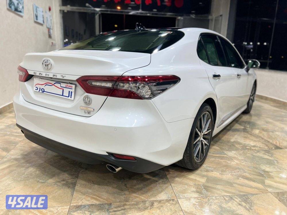 كامري ليمتد 6 سلندر الفل موديل 2023 ماشي53 الف صبغ الوكالة بحالة نادرة2