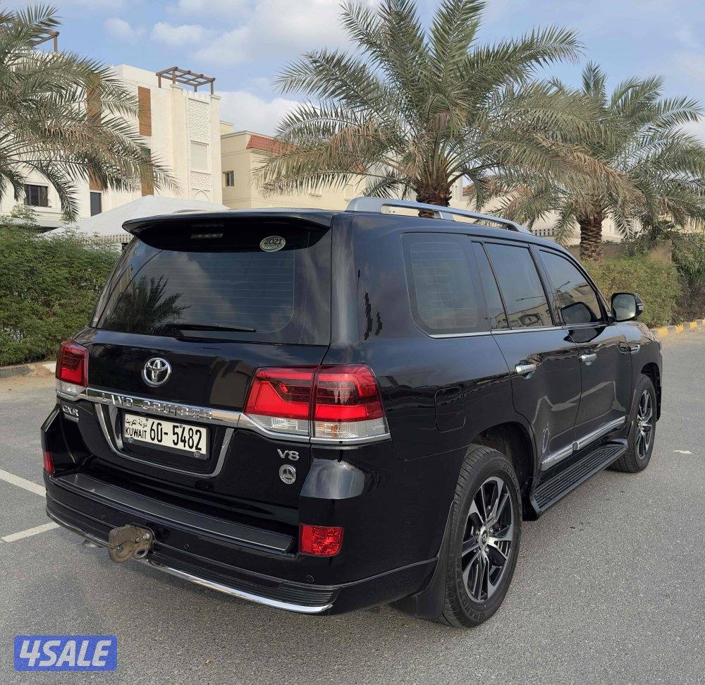 لاندكروزر قراند تورنق بحالة الوكالة4