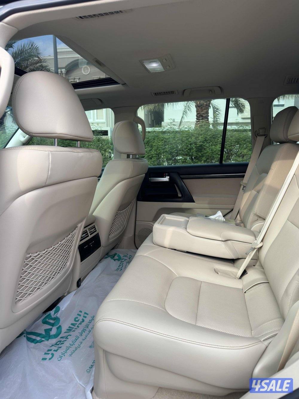 لاندكروزر قراند تورنق بحالة الوكالة8