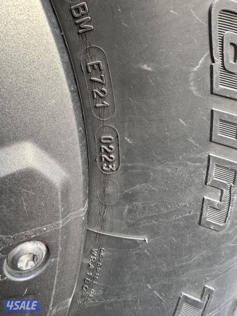 للبيع ٣ تواير bf مقاس 315/70/17 مديل ٢٣ بحاله جيده وللبيع معاونين فوكس2