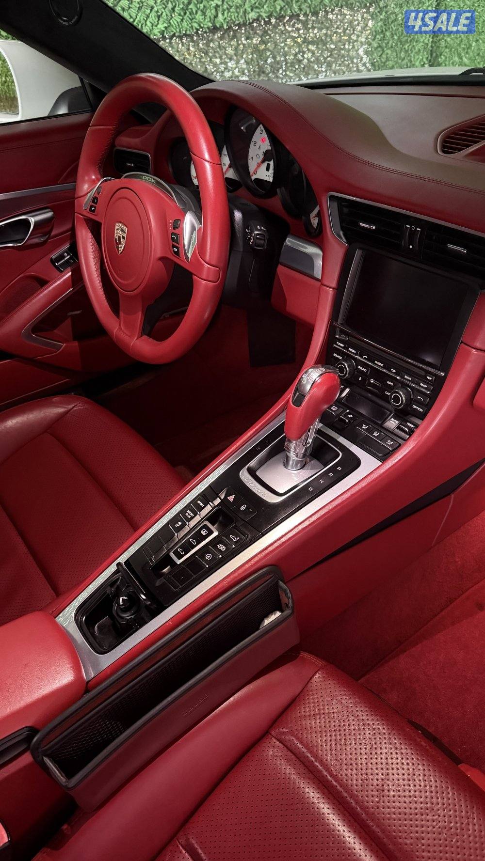 للبيع كاريرا - ٢٠١٣2