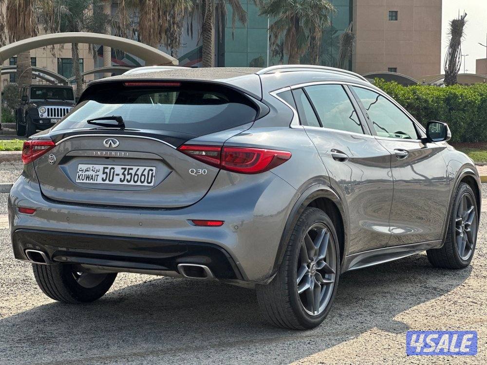 للبيع انفنتي Q30 ماشي ٦٧ الف كيلو2