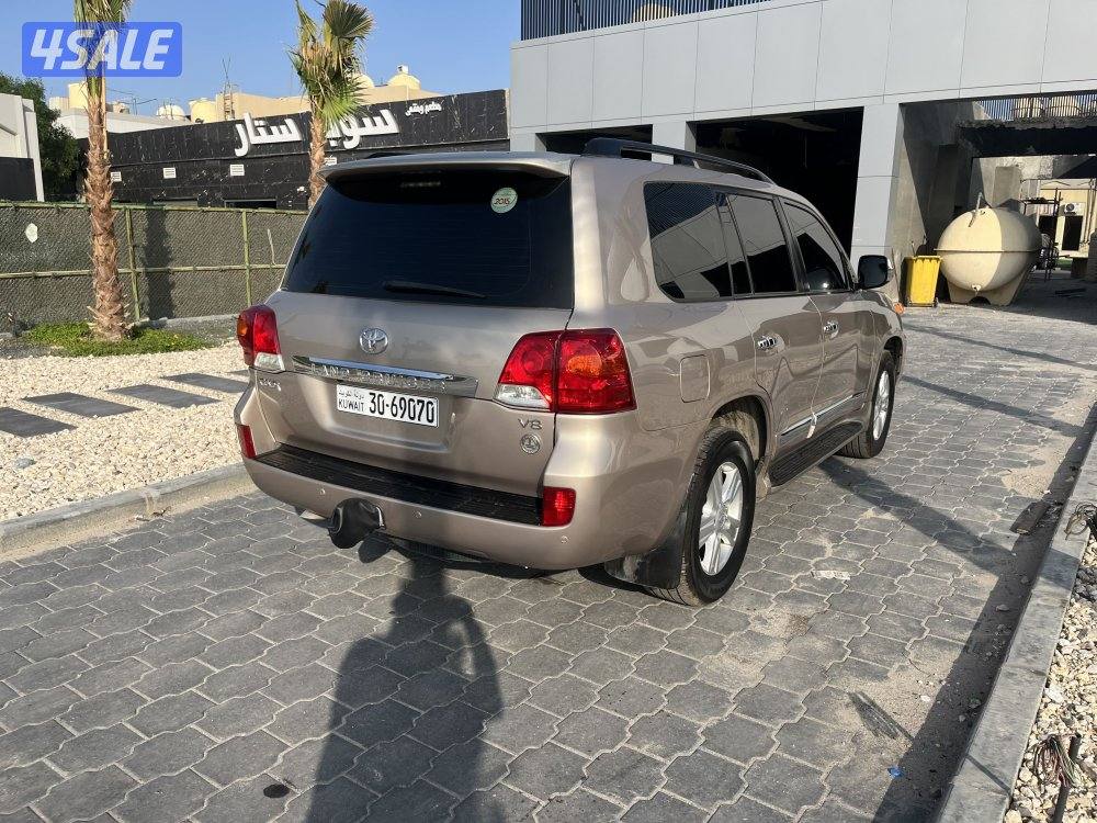 للبيع لاند كروزر موديل 20157