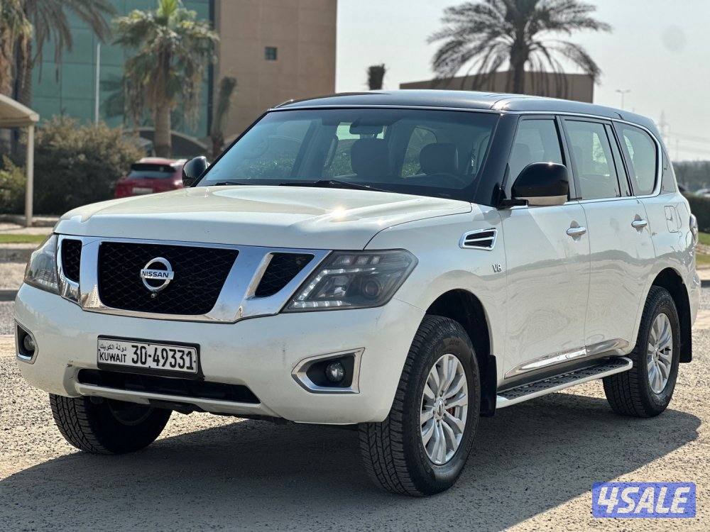 للبيع نيسان باترول جير عادي ماشي ١٧٧ الف كيلو0