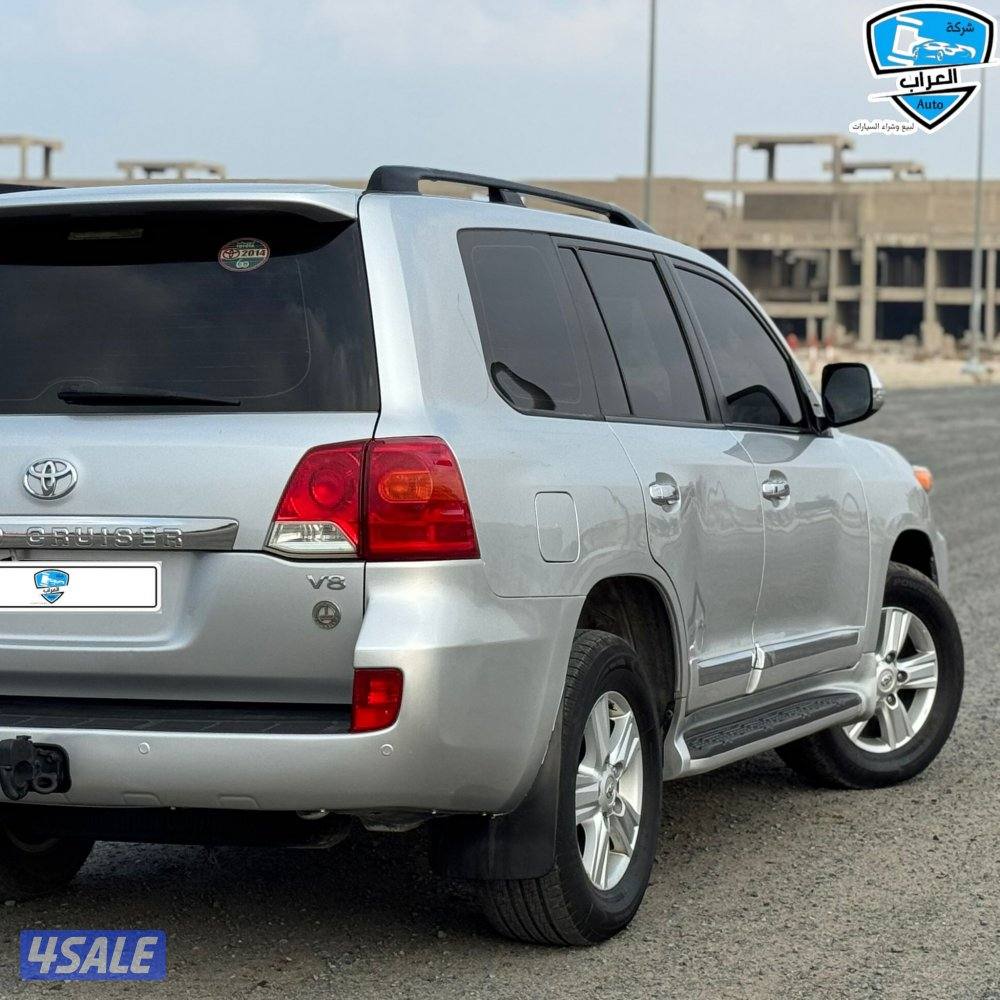 لاندكروزر GXR 201411