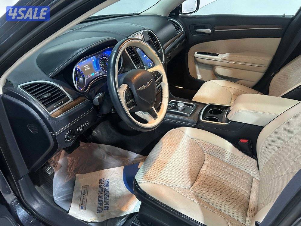 Chrysler 300C Executive9