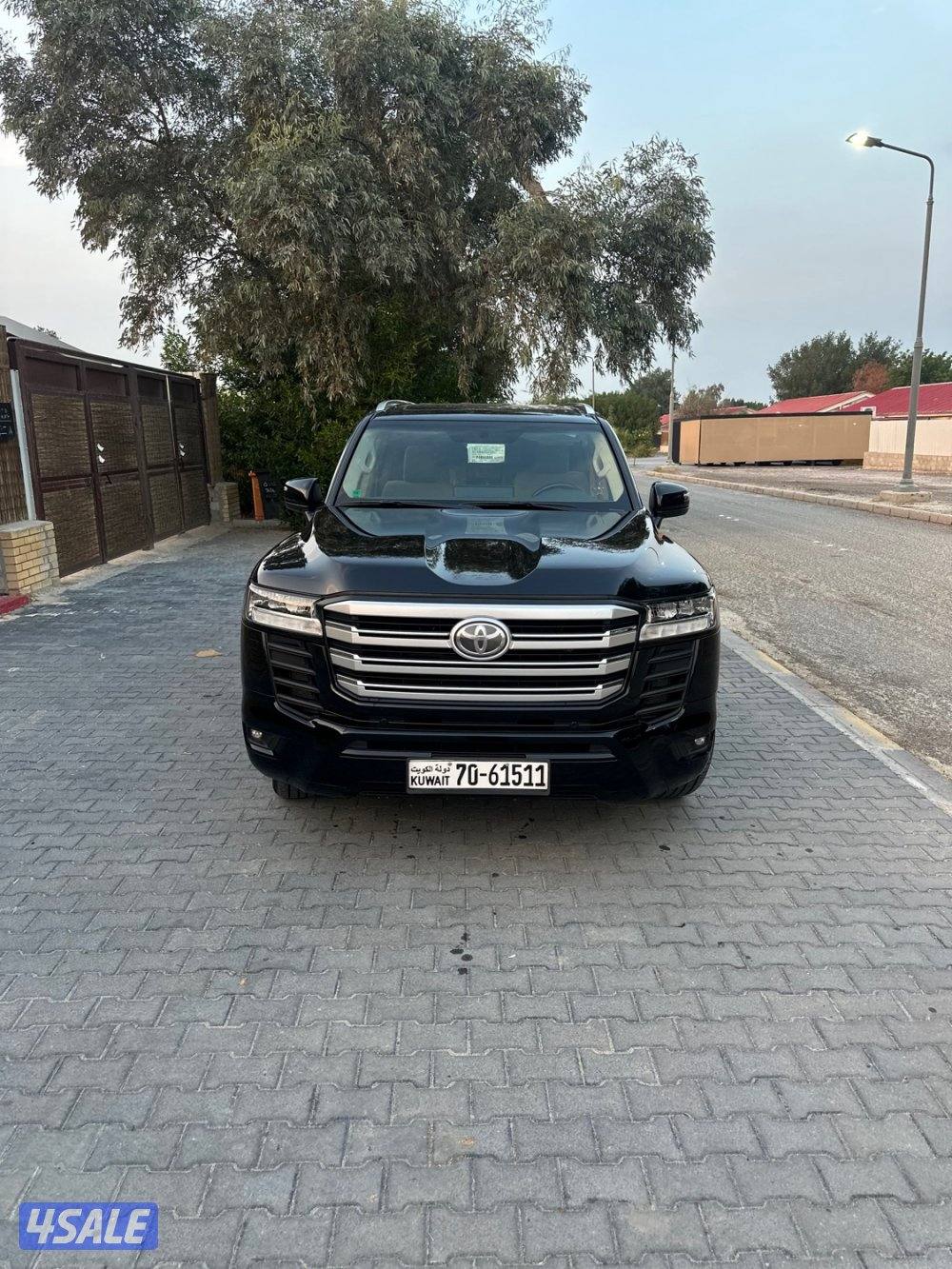 لاند كروزر GXR 234