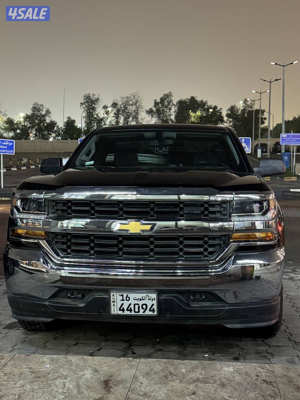 للبيع سلفرادوا ٢٠١٨ اسود ماشي ٢٥ الف فقط نادر جدا صبغ الوكالة2