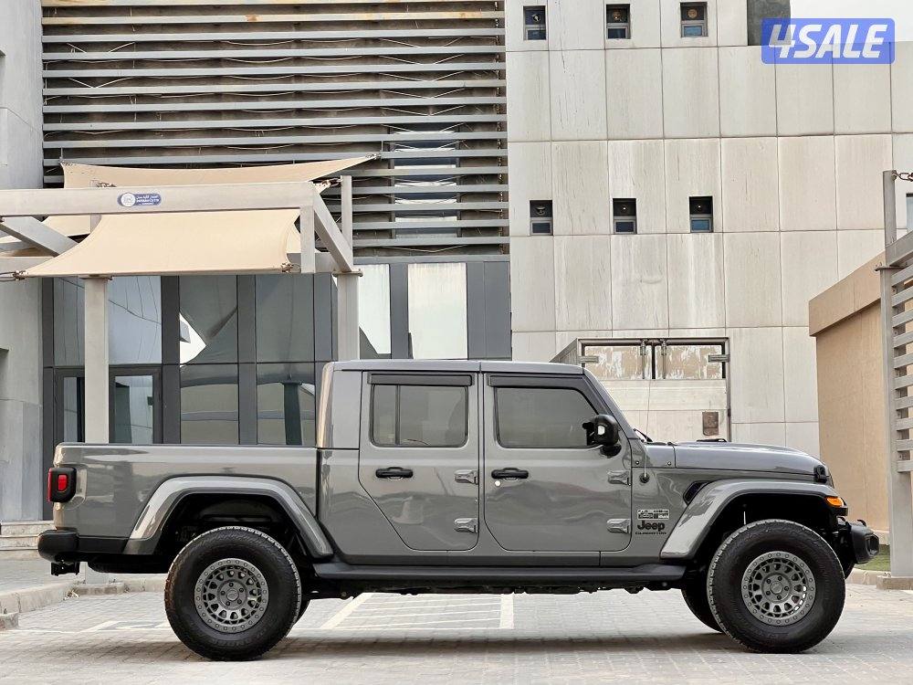 رانجلر قلاديتيور / ٢٠٢١6