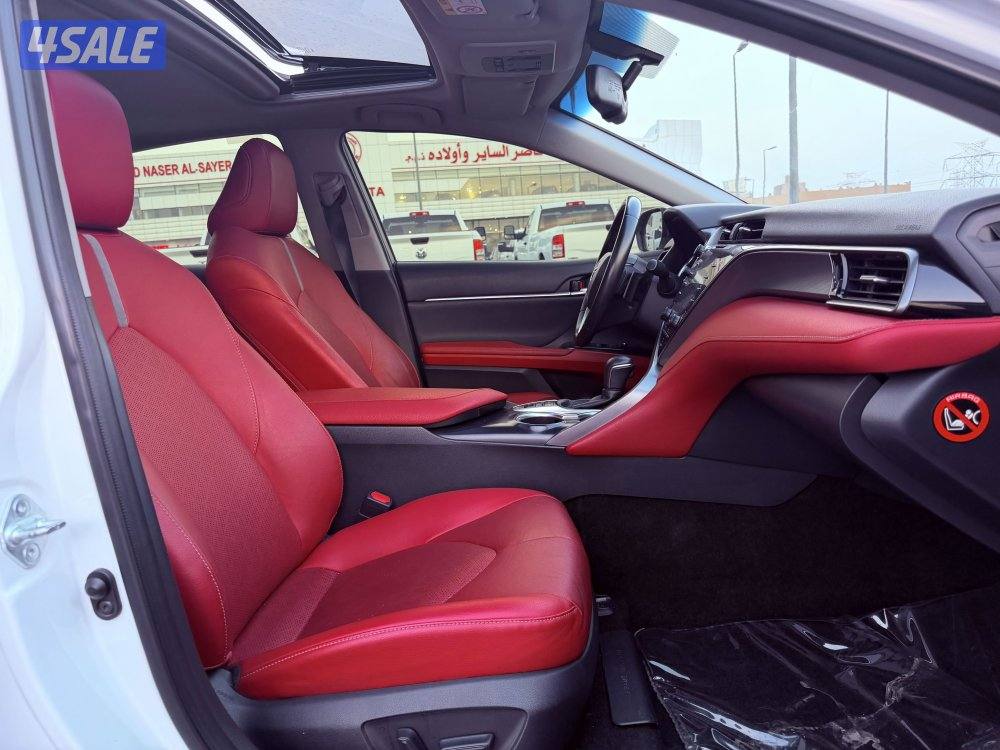 كامري 2019 اعلي فئه V6 بحاله ممتازه7