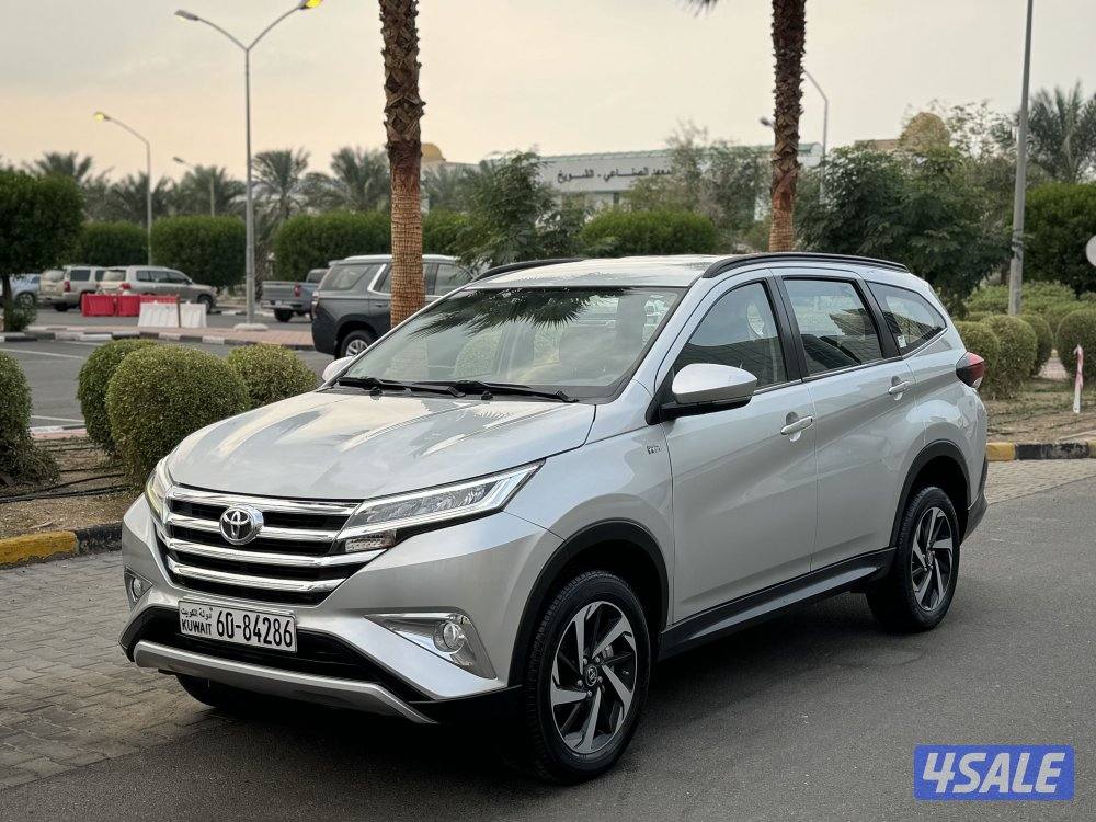 تويوتا رش موديل 2023 سيرفس منتظم بالوكاله0