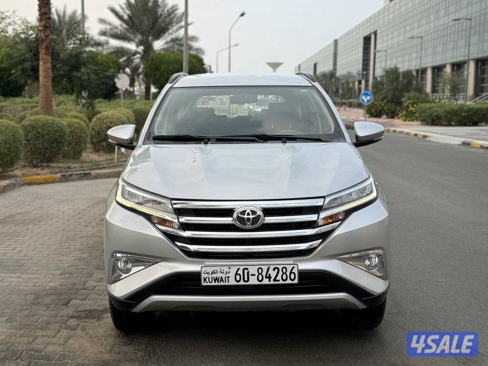 تويوتا رش موديل 2023 سيرفس منتظم بالوكاله2
