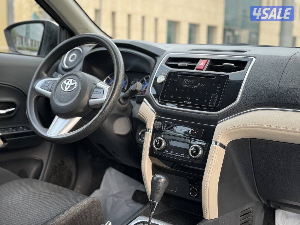 تويوتا رش موديل 2023 سيرفس منتظم بالوكاله13