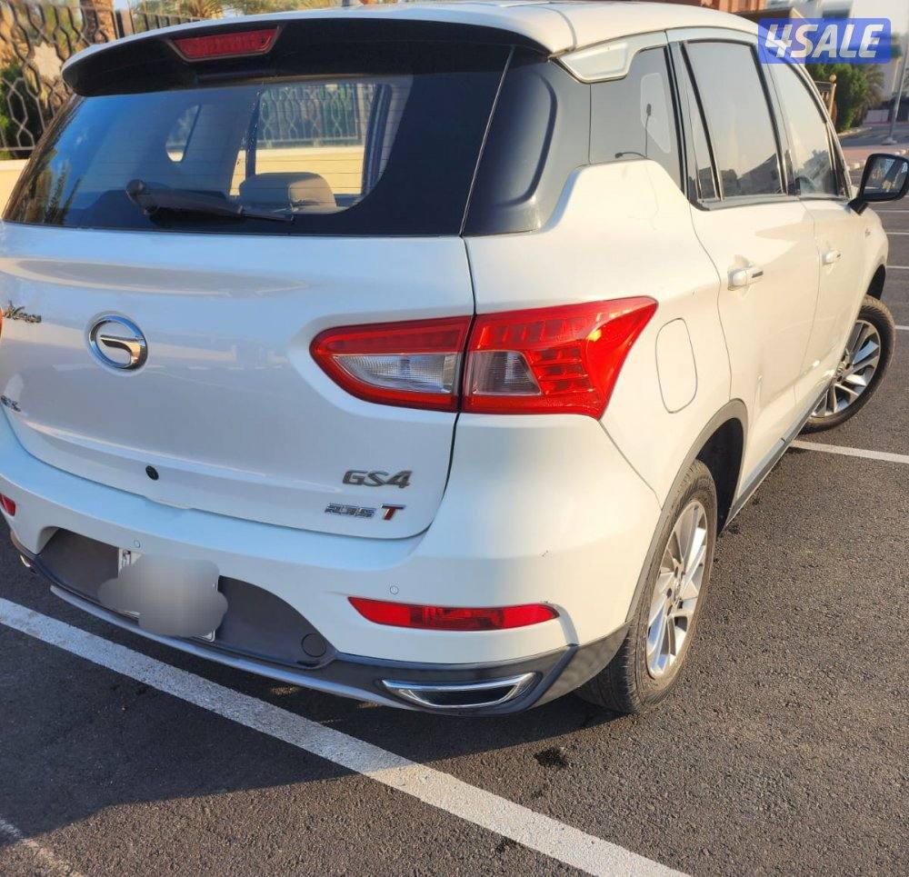 جي اي اس GS4 ٢٠١٨ بحالة فوق الممتازة عداد ممشى قليل2