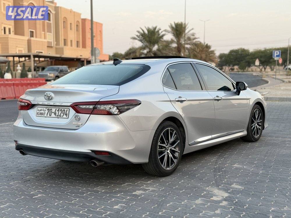 كامري 6 سنلدر 2023 ماشي 40 الف صبغ الوكالة2