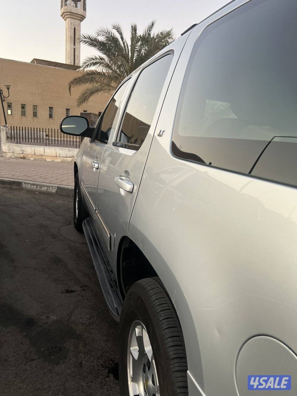 للبيع تاهو 2013 باختصار السياره جدا ممتازه للاستعمال0