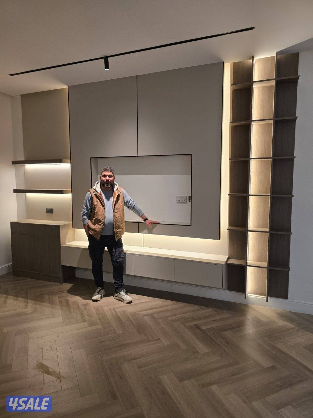 مكتبة تلفزيون بالاضاءة خشب ملامين8