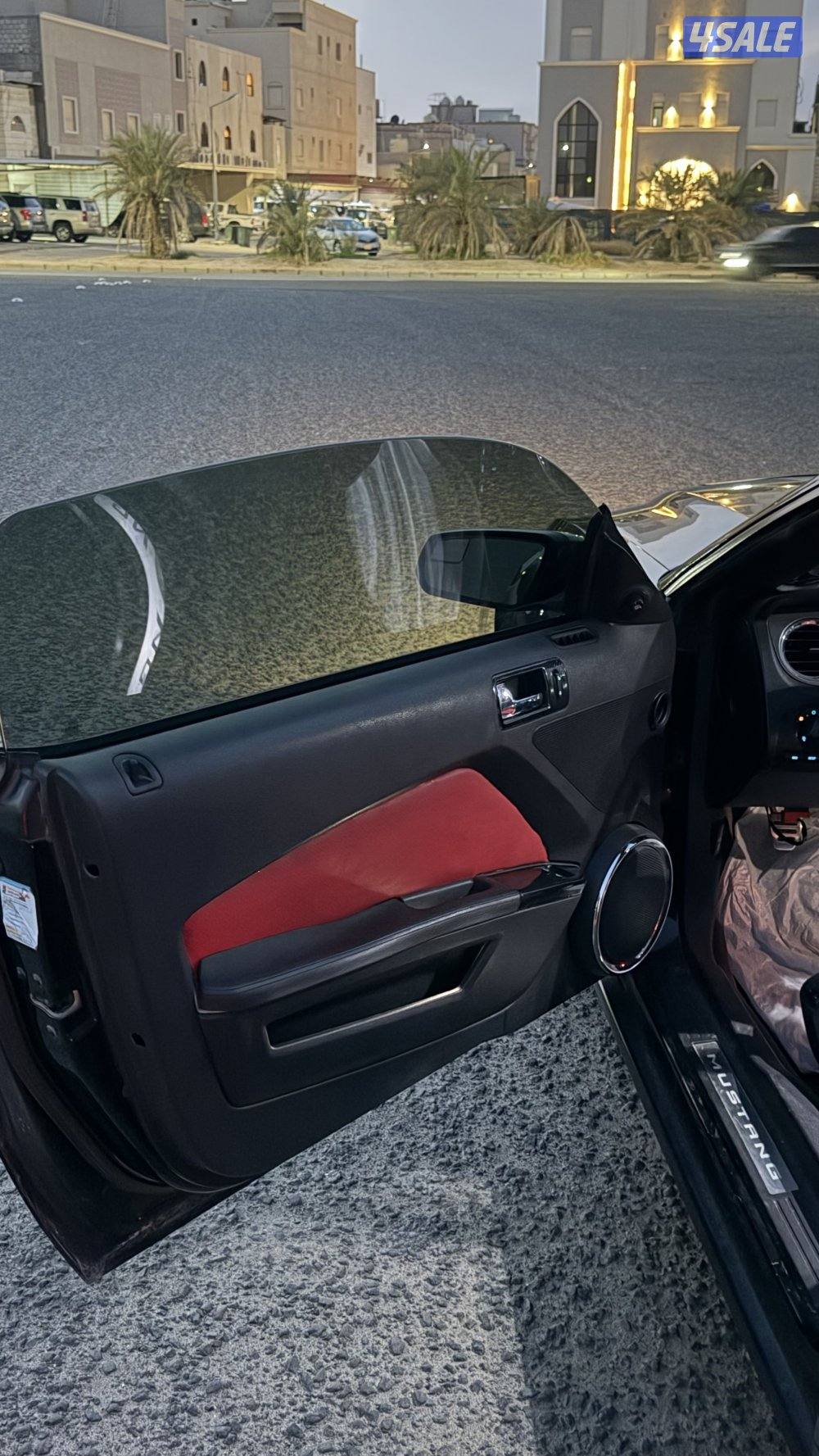 للبيع موستنق 20124