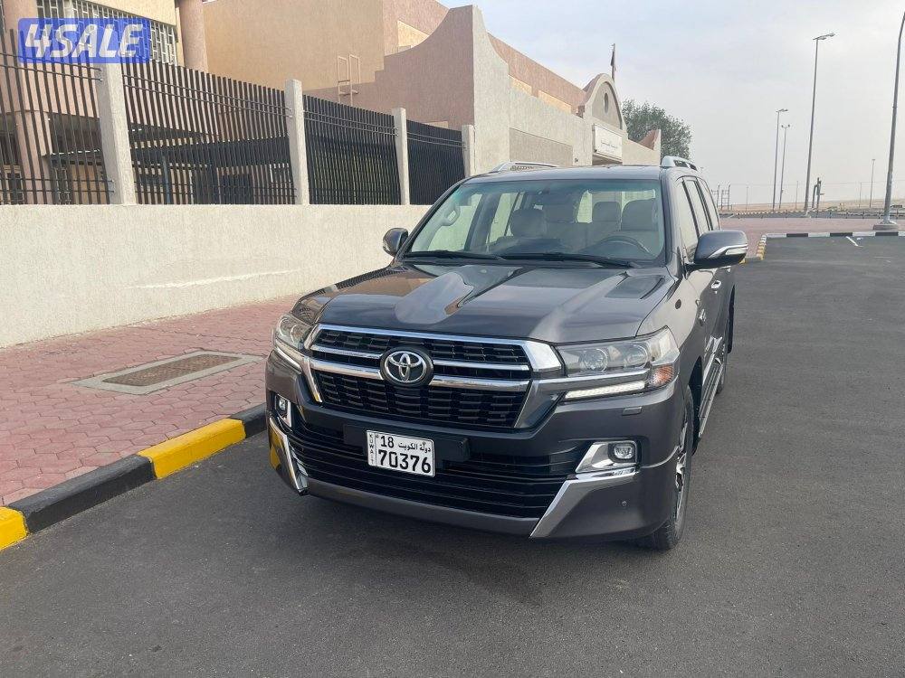 لاندكروزر GXR قراند تورنق 20210