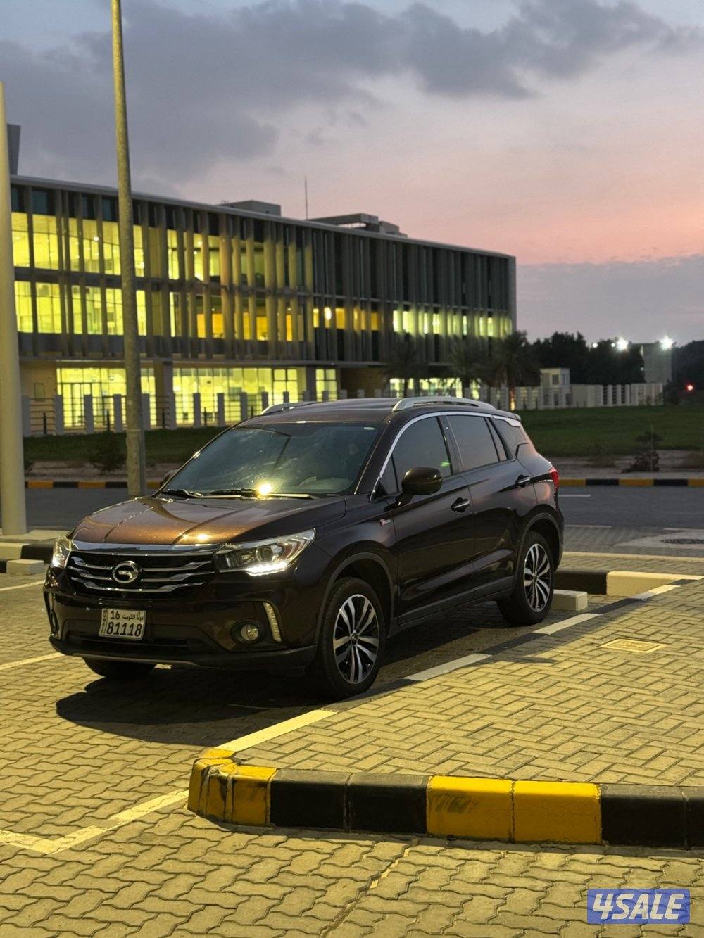 للبيع جيب GS4 2018  ماشي ٨٣1