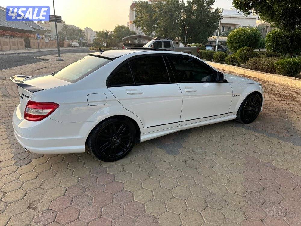 مرسيدس C300 / بحاله جيدا جدا2