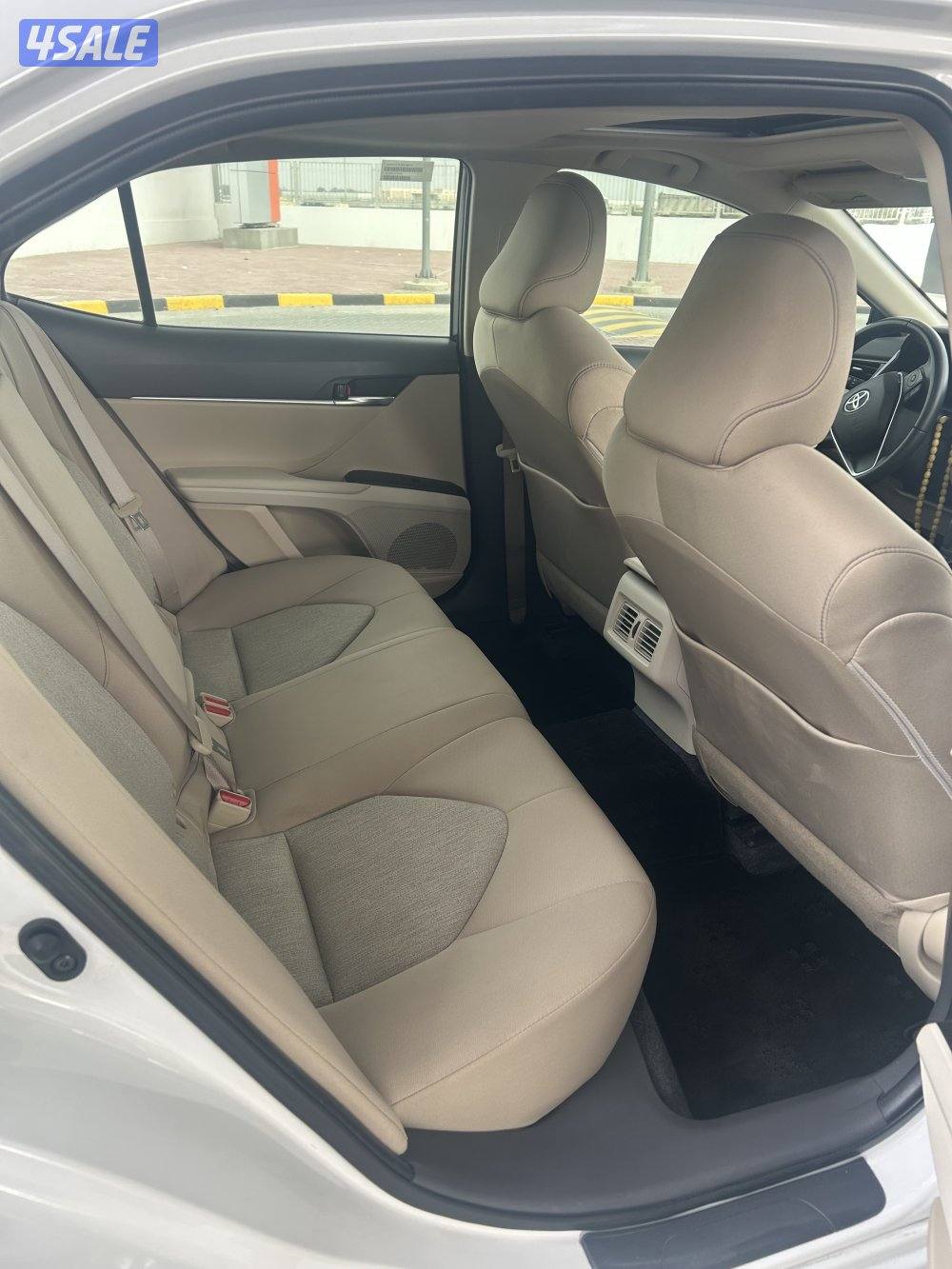 للبيع تويوتا كامري ٢٠٢٣4