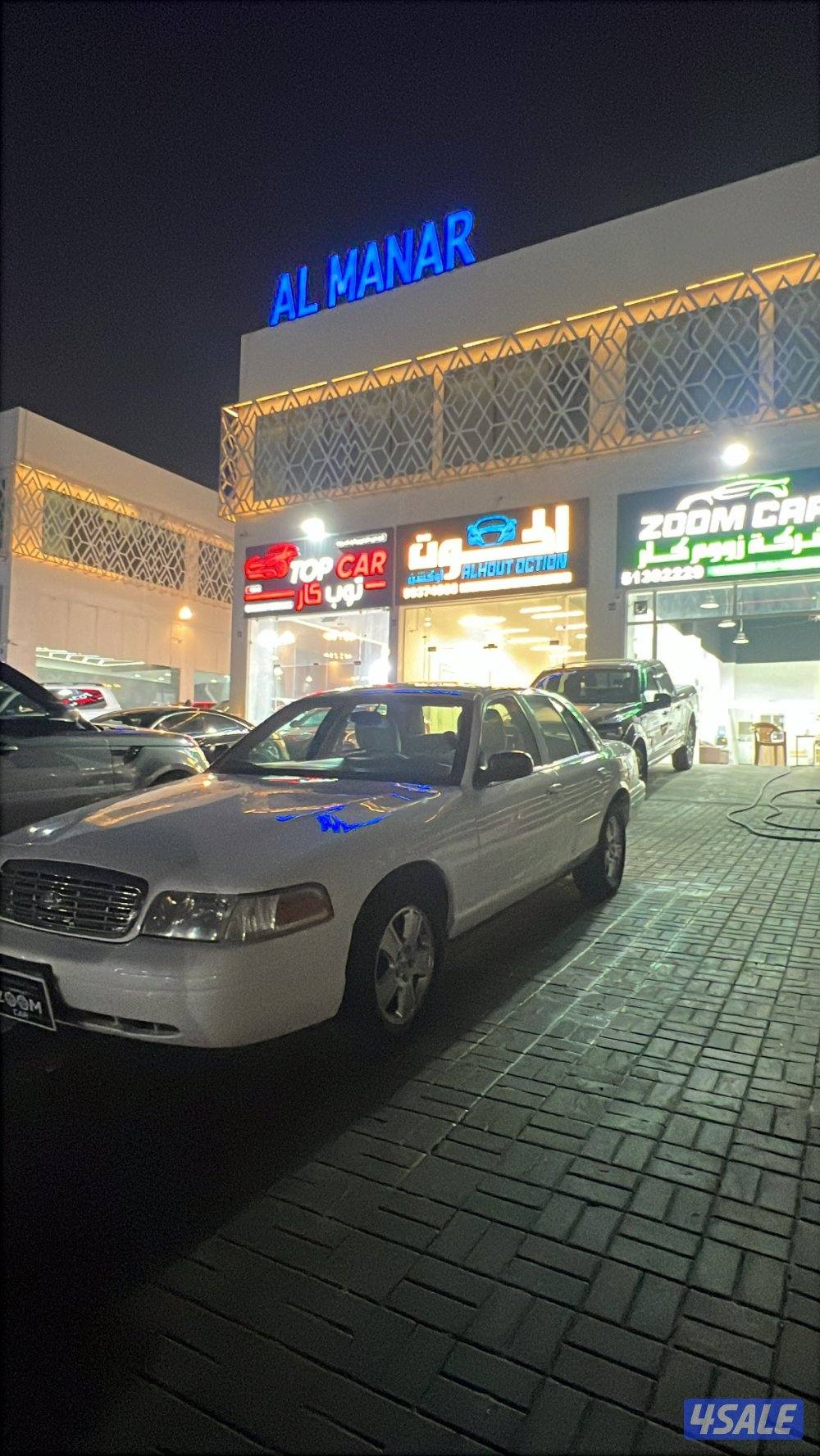 للبيع فورد فكتوريا 20122